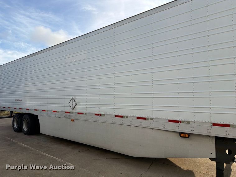 image for item DZ4770 2010 Utility VS2RA refrigerated van trailer