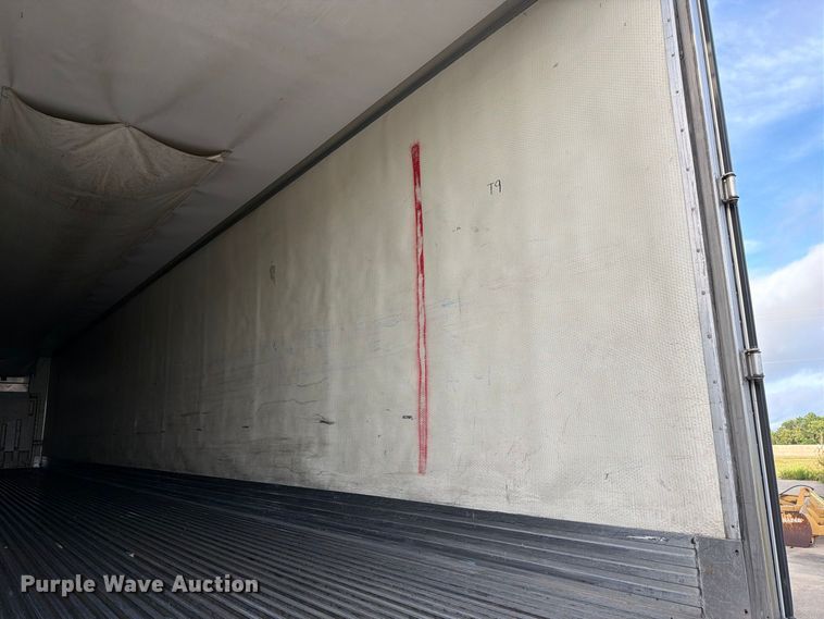 image for item DZ4770 2010 Utility VS2RA refrigerated van trailer