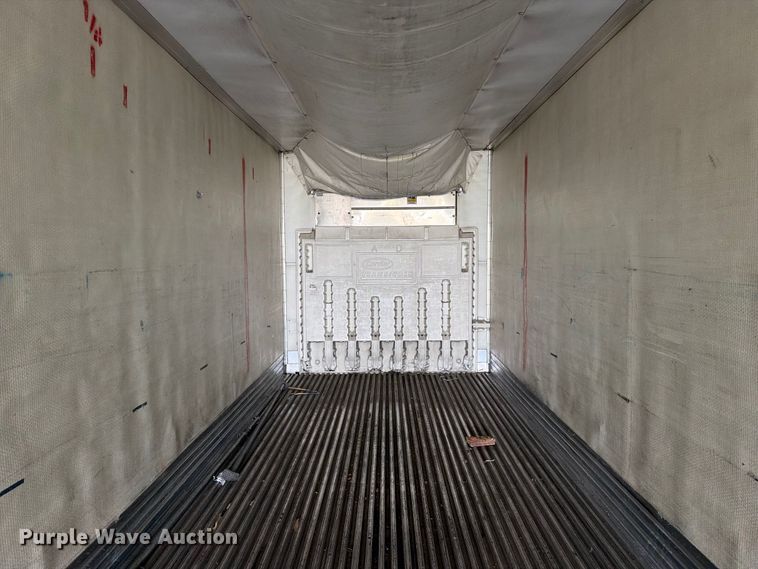 image for item DZ4770 2010 Utility VS2RA refrigerated van trailer