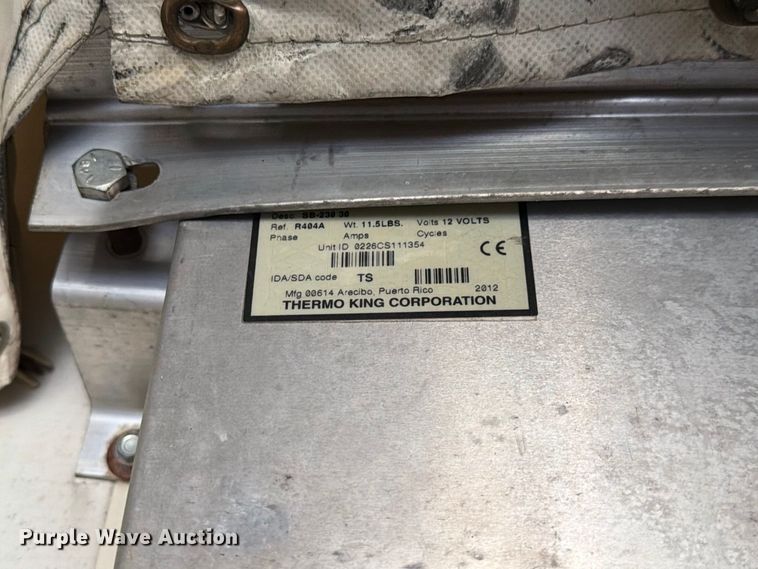 image for item DZ4770 2010 Utility VS2RA refrigerated van trailer