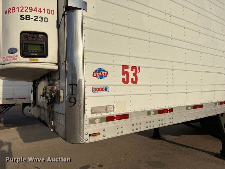image for item DZ4770 2010 Utility VS2RA refrigerated van trailer