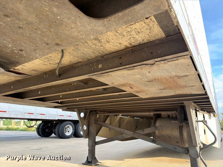 image for item DZ4770 2010 Utility VS2RA refrigerated van trailer