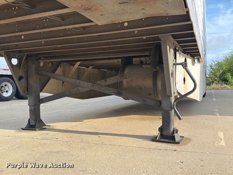 image for item DZ4770 2010 Utility VS2RA refrigerated van trailer