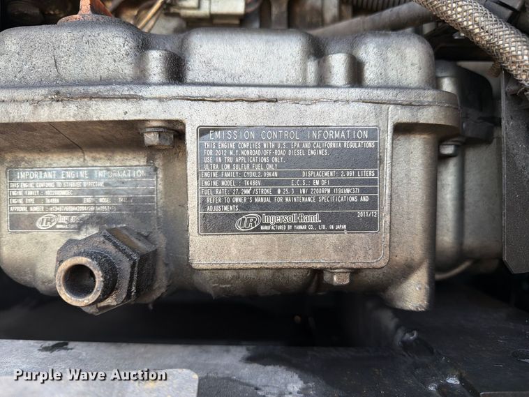 image for item DZ4770 2010 Utility VS2RA refrigerated van trailer