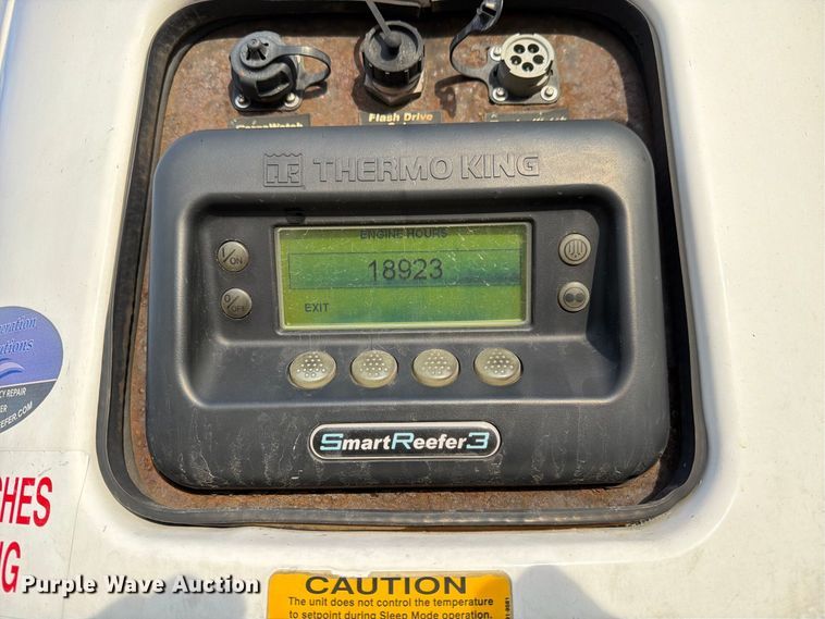image for item DZ4770 2010 Utility VS2RA refrigerated van trailer