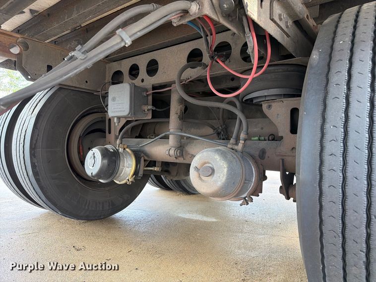 image for item DZ4771 2013 Wabash RFALHSA refrigerated van trailer