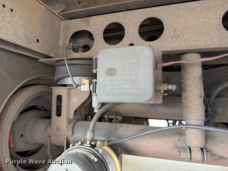 image for item DZ4771 2013 Wabash RFALHSA refrigerated van trailer