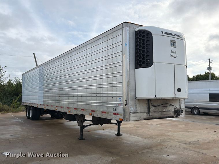 image for item DZ4772 2004 Utility VS2RA refrigerated van trailer