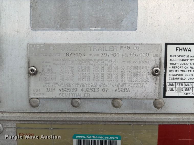 image for item DZ4772 2004 Utility VS2RA refrigerated van trailer