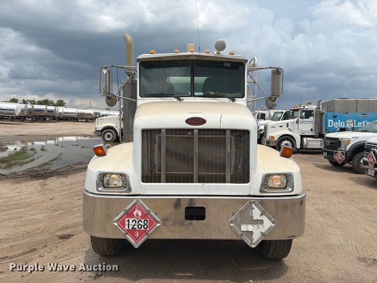 image for item EA7331 2003 Peterbilt 330 fuel truck