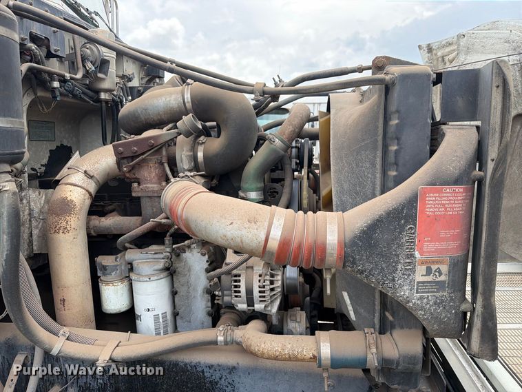image for item EA7331 2003 Peterbilt 330 fuel truck