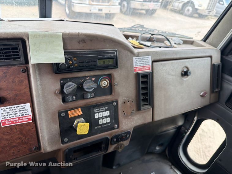 image for item EA7331 2003 Peterbilt 330 fuel truck