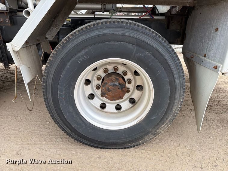 image for item EA7331 2003 Peterbilt 330 fuel truck