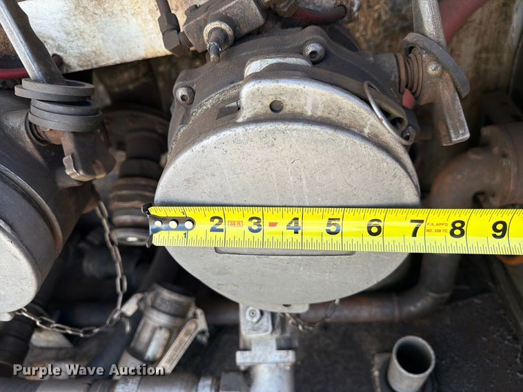 image for item EA7333 2015 International DF677 Fuel Truck