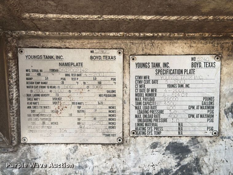 image for item EA7333 2015 International DF677 Fuel Truck
