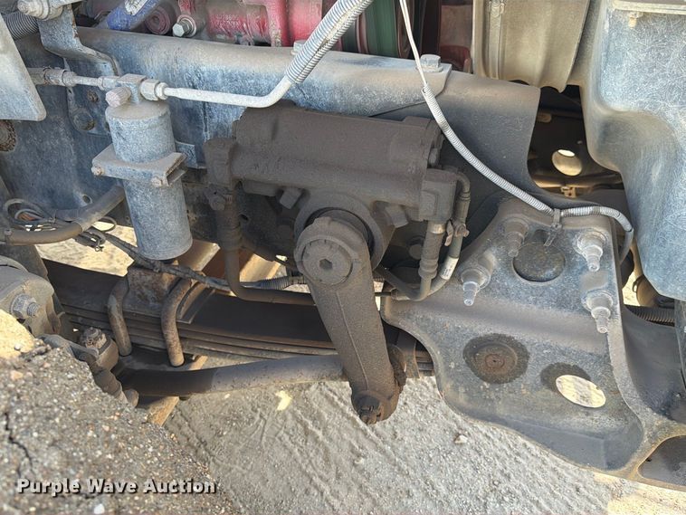 image for item EA7333 2015 International DF677 Fuel Truck