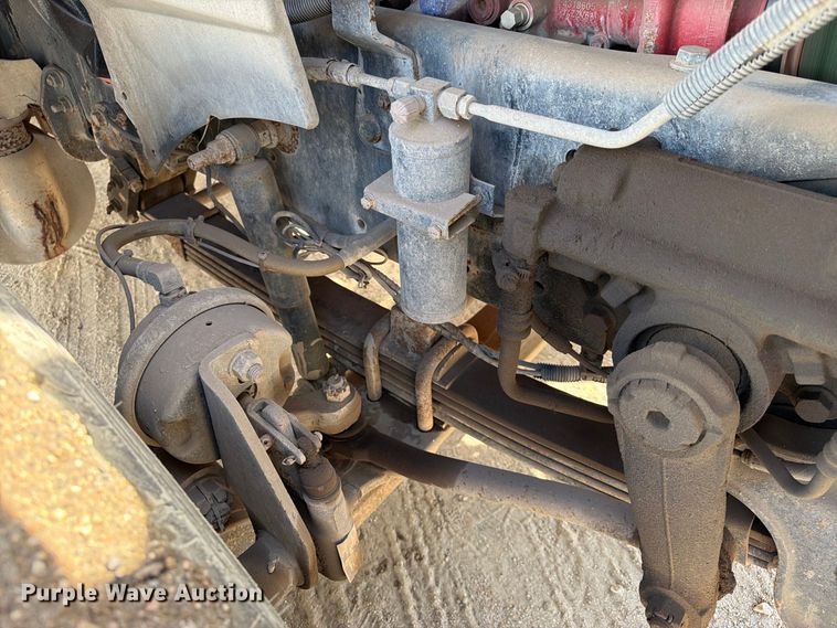 image for item EA7333 2015 International DF677 Fuel Truck