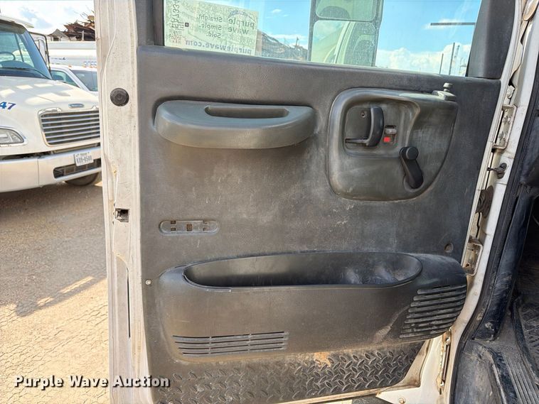image for item EA7334 2005 Chevrolet C4 Fuel Truck