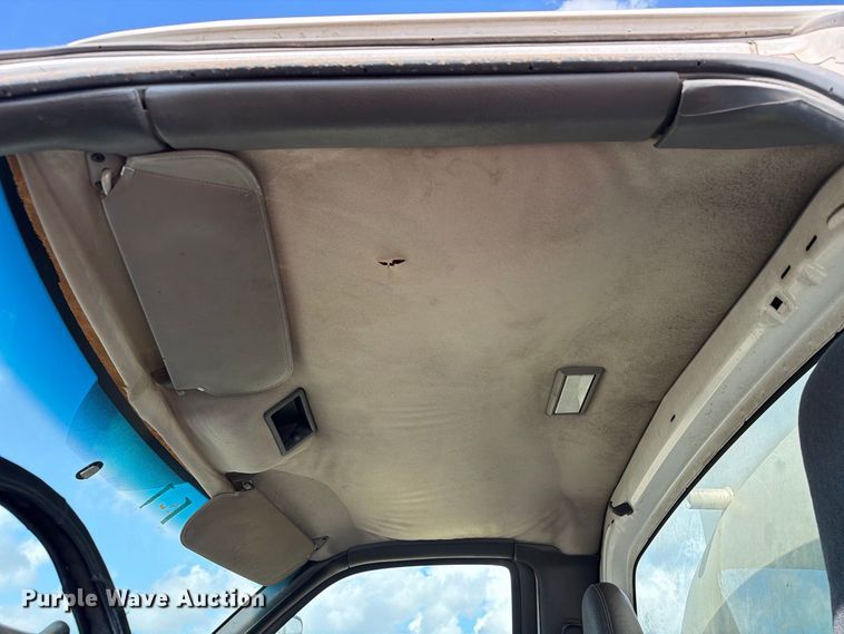 image for item EA7334 2005 Chevrolet C4 Fuel Truck