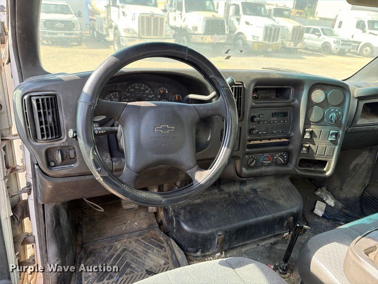 image for item EA7334 2005 Chevrolet C4 Fuel Truck