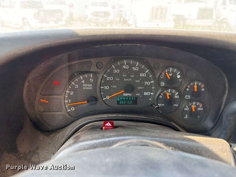 image for item EA7334 2005 Chevrolet C4 Fuel Truck