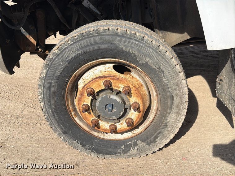 image for item EA7334 2005 Chevrolet C4 Fuel Truck
