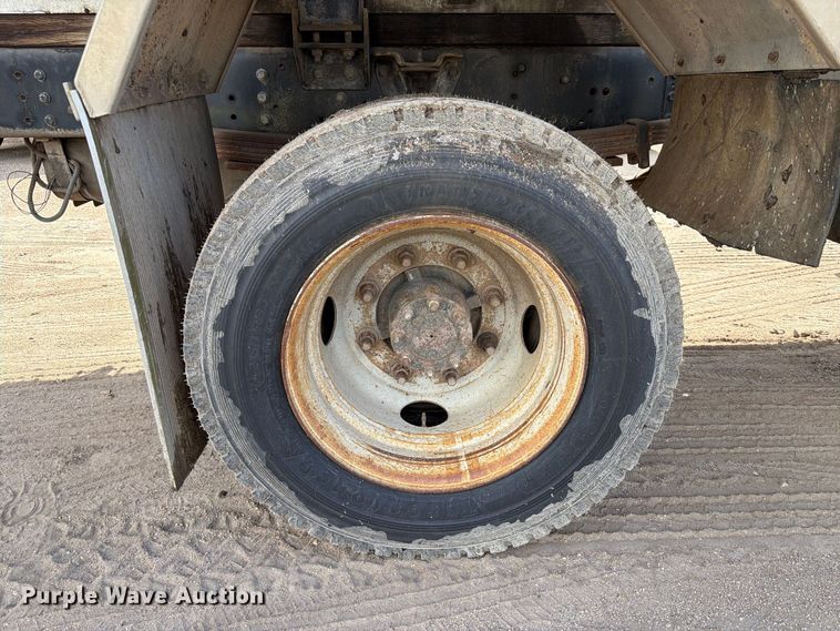 image for item EA7334 2005 Chevrolet C4 Fuel Truck
