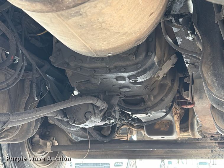 image for item EA7336 2006 Freightliner Business Class M2 rollback truck
