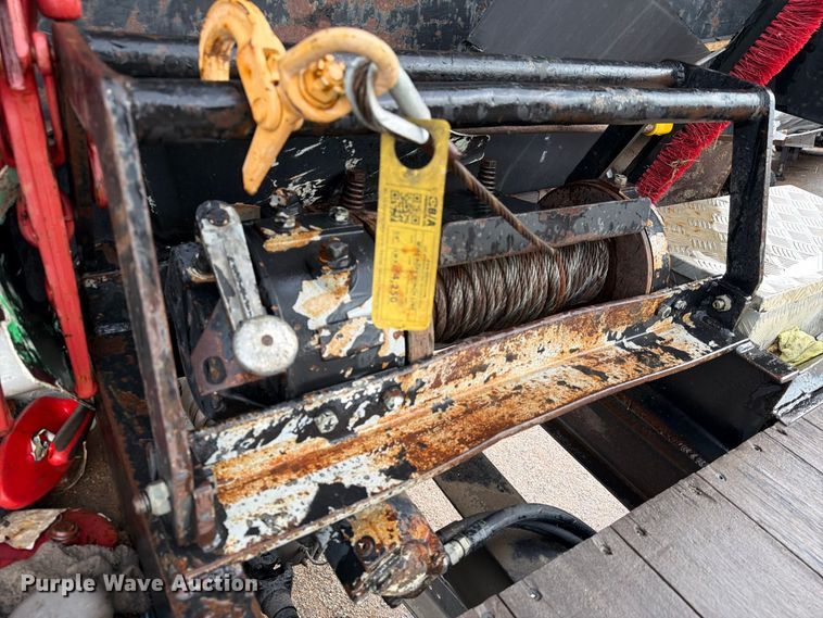 image for item EA7336 2006 Freightliner Business Class M2 rollback truck