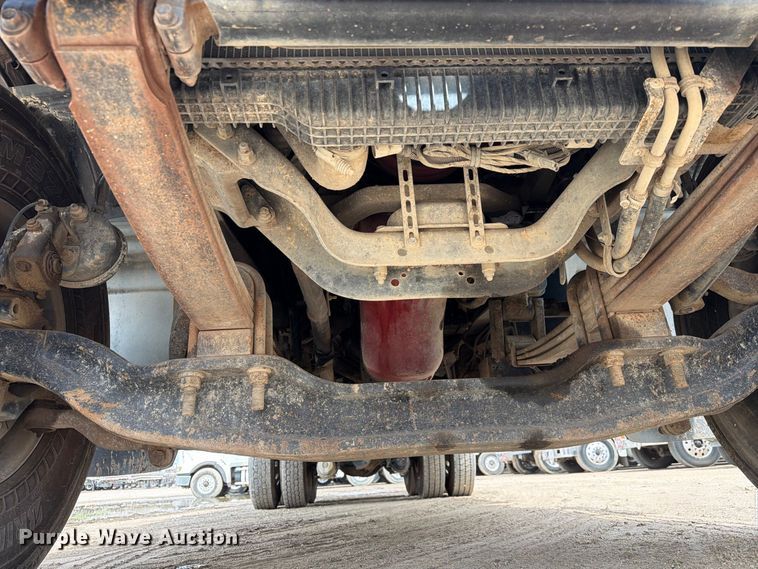 image for item EA7338 2015 Mack GU433 fuel truck