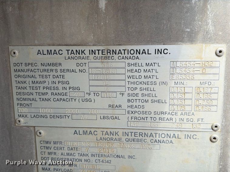 image for item EA7338 2015 Mack GU433 fuel truck