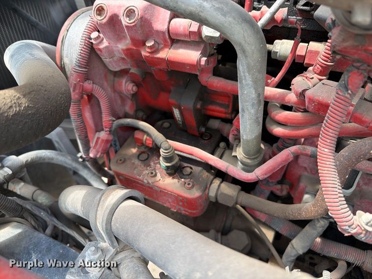 image for item EA7338 2015 Mack GU433 fuel truck