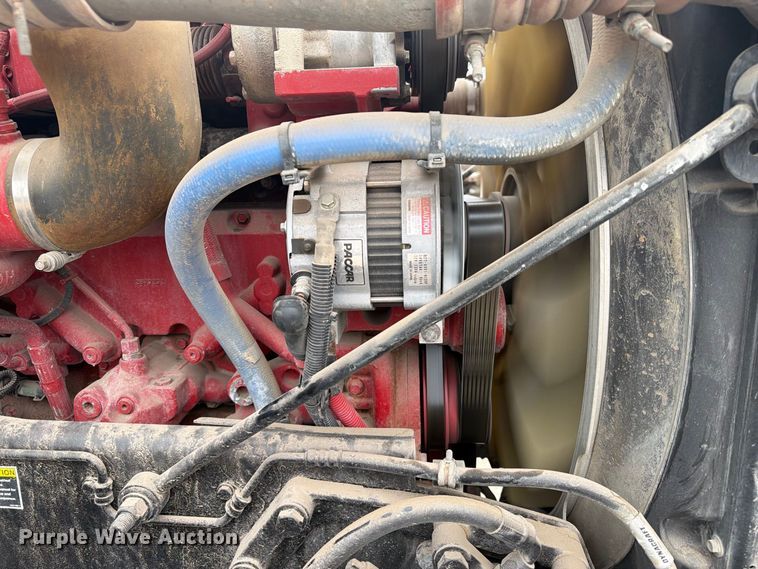 image for item EA7339 2011 Peterbilt 365 fuel truck