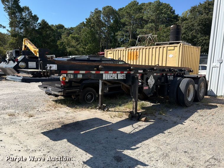 image for item EF1396 2013 Benlee TASM26S roll-off container trailer