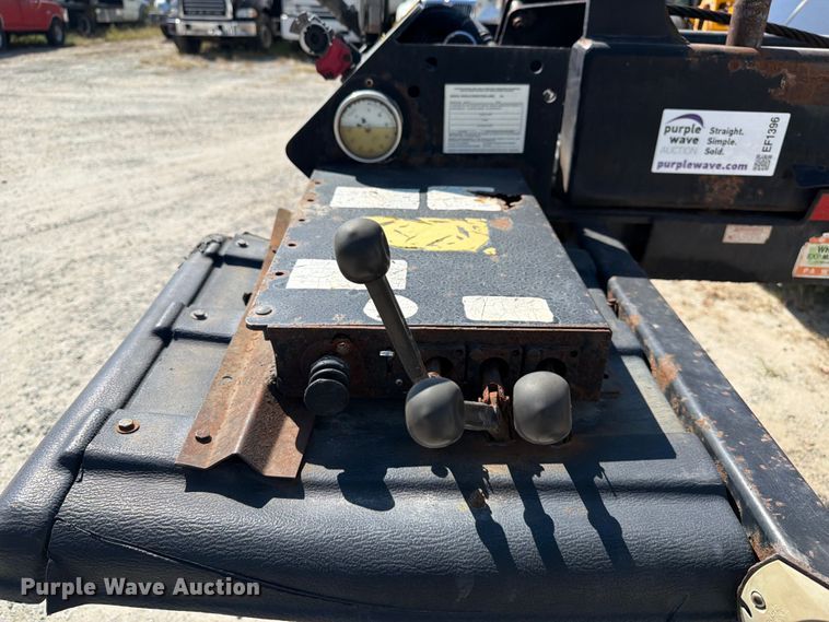 image for item EF1396 2013 Benlee TASM26S roll-off container trailer