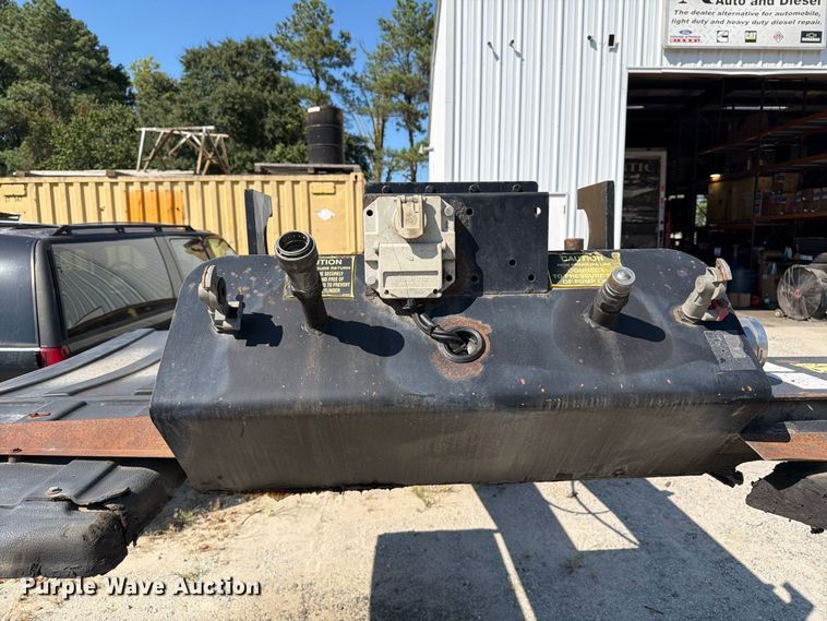 image for item EF1396 2013 Benlee TASM26S roll-off container trailer