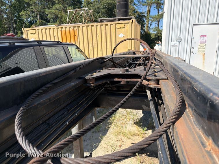 image for item EF1396 2013 Benlee TASM26S roll-off container trailer