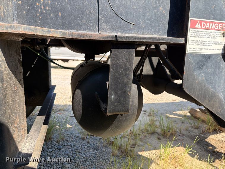 image for item EF1396 2013 Benlee TASM26S roll-off container trailer