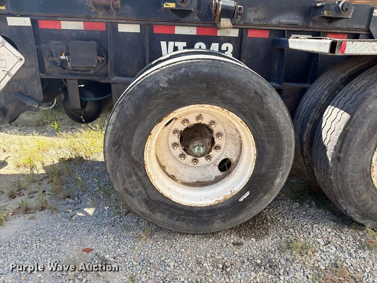 image for item EF1396 2013 Benlee TASM26S roll-off container trailer