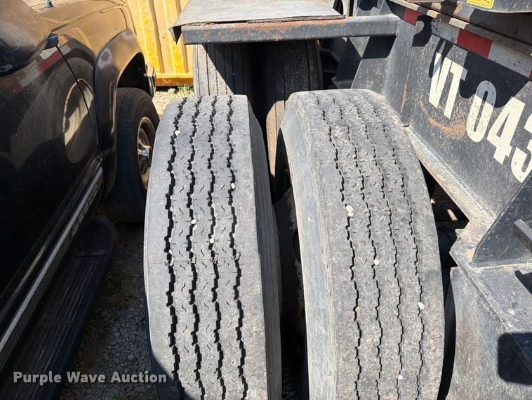 image for item EF1396 2013 Benlee TASM26S roll-off container trailer