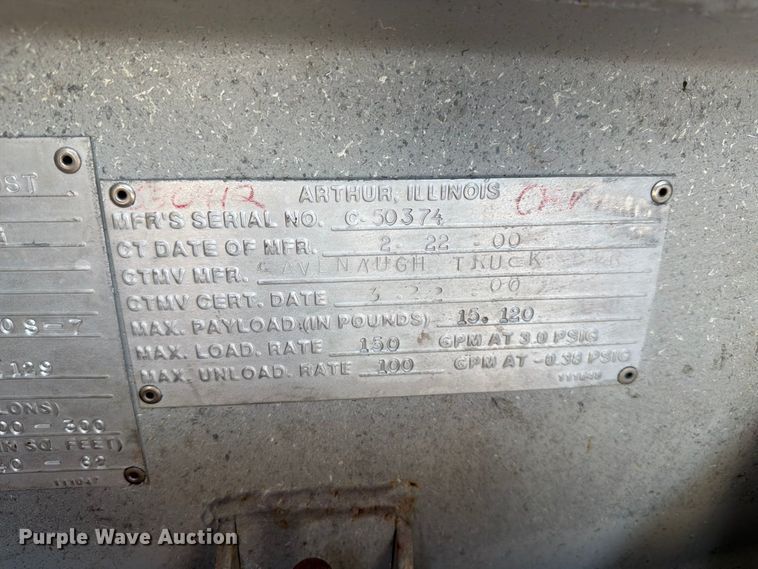 image for item EF1397 2016 Kenworth T3 Series fuel truck