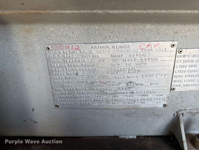 image for item EF1397 2016 Kenworth T3 Series fuel truck