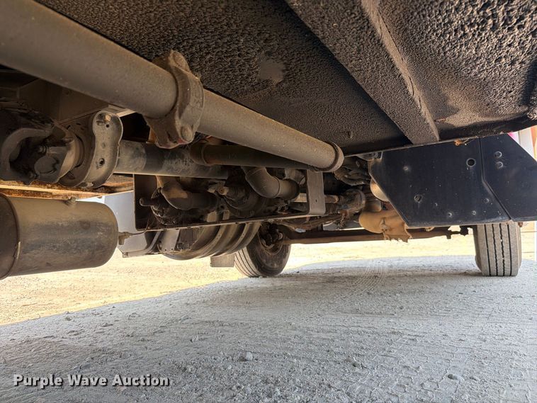 image for item EF1397 2016 Kenworth T3 Series fuel truck