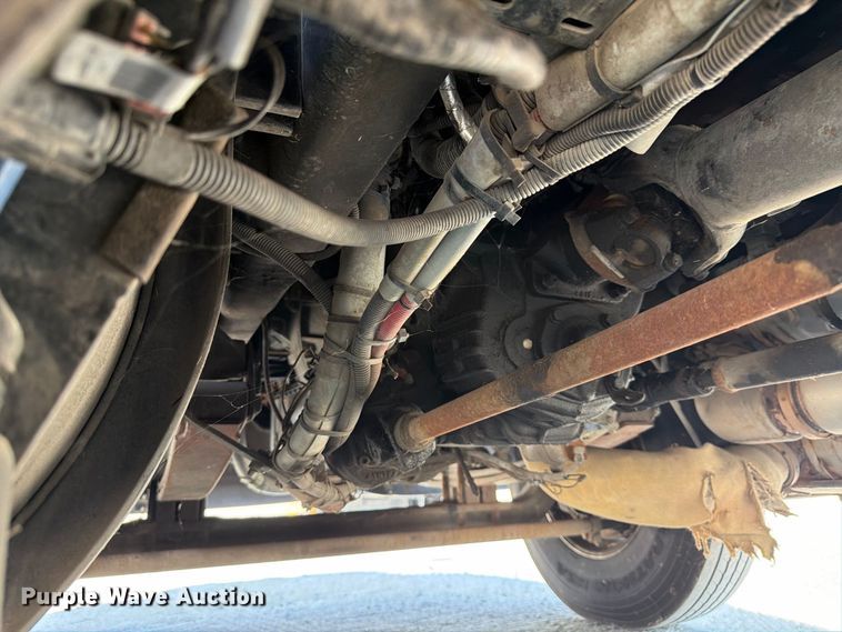 image for item EF1397 2016 Kenworth T3 Series fuel truck