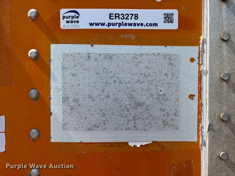 image for item ER3278 2004 Wabash dry van trailer