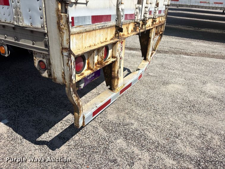 image for item ER3279 2005 Wabash dry van trailer