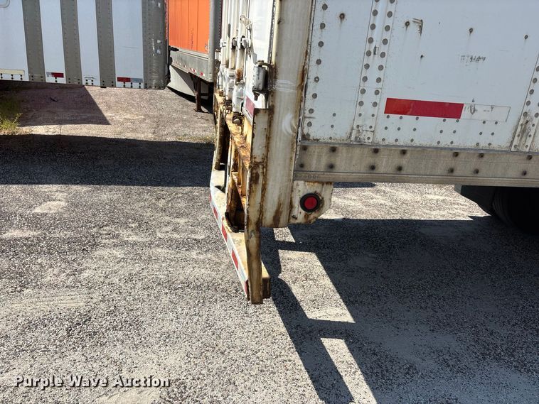 image for item ER3279 2005 Wabash dry van trailer