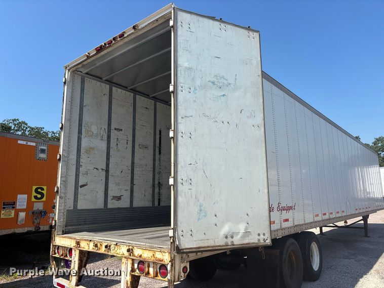 image for item ER3279 2005 Wabash dry van trailer