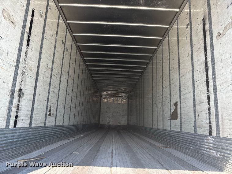 image for item ER3279 2005 Wabash dry van trailer