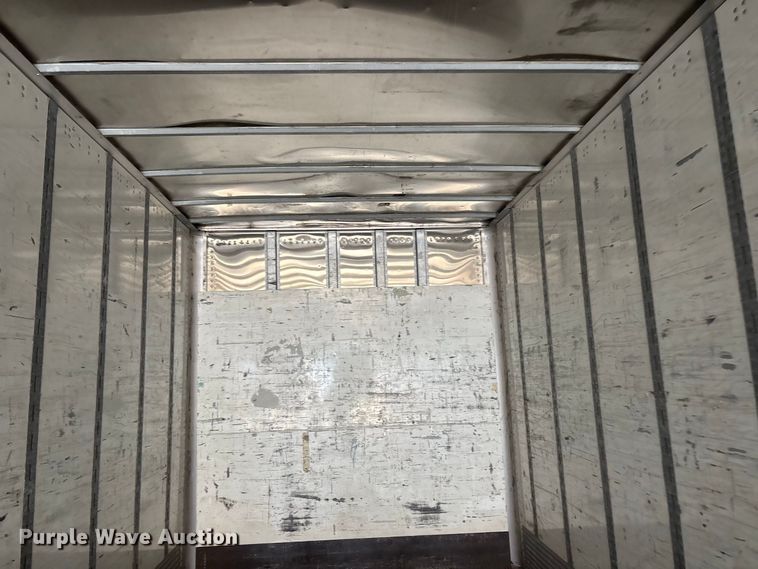 image for item ER3279 2005 Wabash dry van trailer